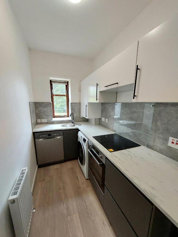 Appartamento Modern & Bright, G/F, 1Br Apt. Real Hidden Gem Hamilton Esterno foto